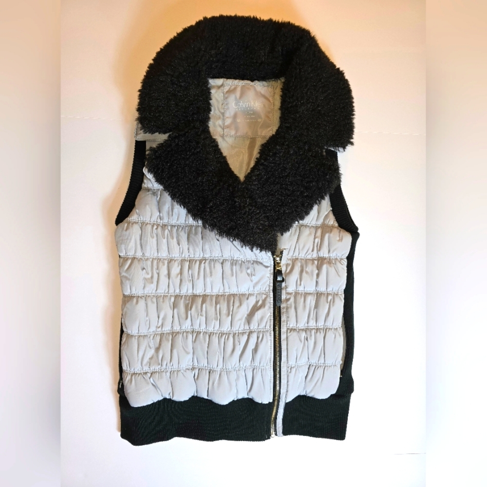 Calvin Klein Quilted Vest w/Removable Faux Fur Collar Moto Zip ~ sz Medium
